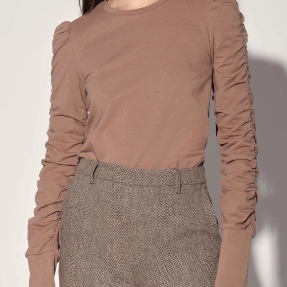 Tops - Walter Baker Black Ruched Long Sleeve Top - Black